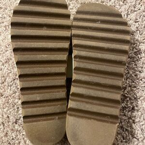 Reef sandals. Worn once. Size 7